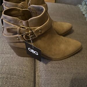 Guess Women's Tan Ankle Booties
